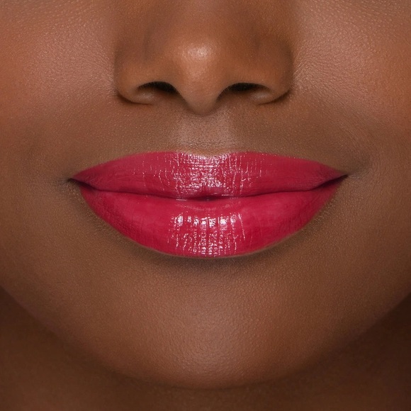 Too Faced - ‘Heart Core’ Heart Core Lipstick - Picture 7 of 8